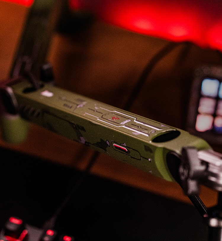 Wave Mic Arm LP - DOOM™: The Dark Ages Edition | Mic Boom Arm for